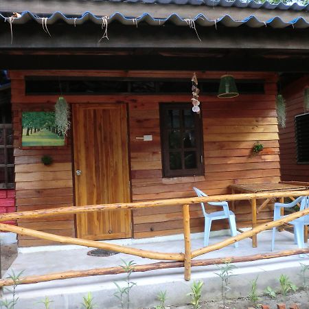 Hans Strand Bungalows Ko Lanta Buitenkant foto