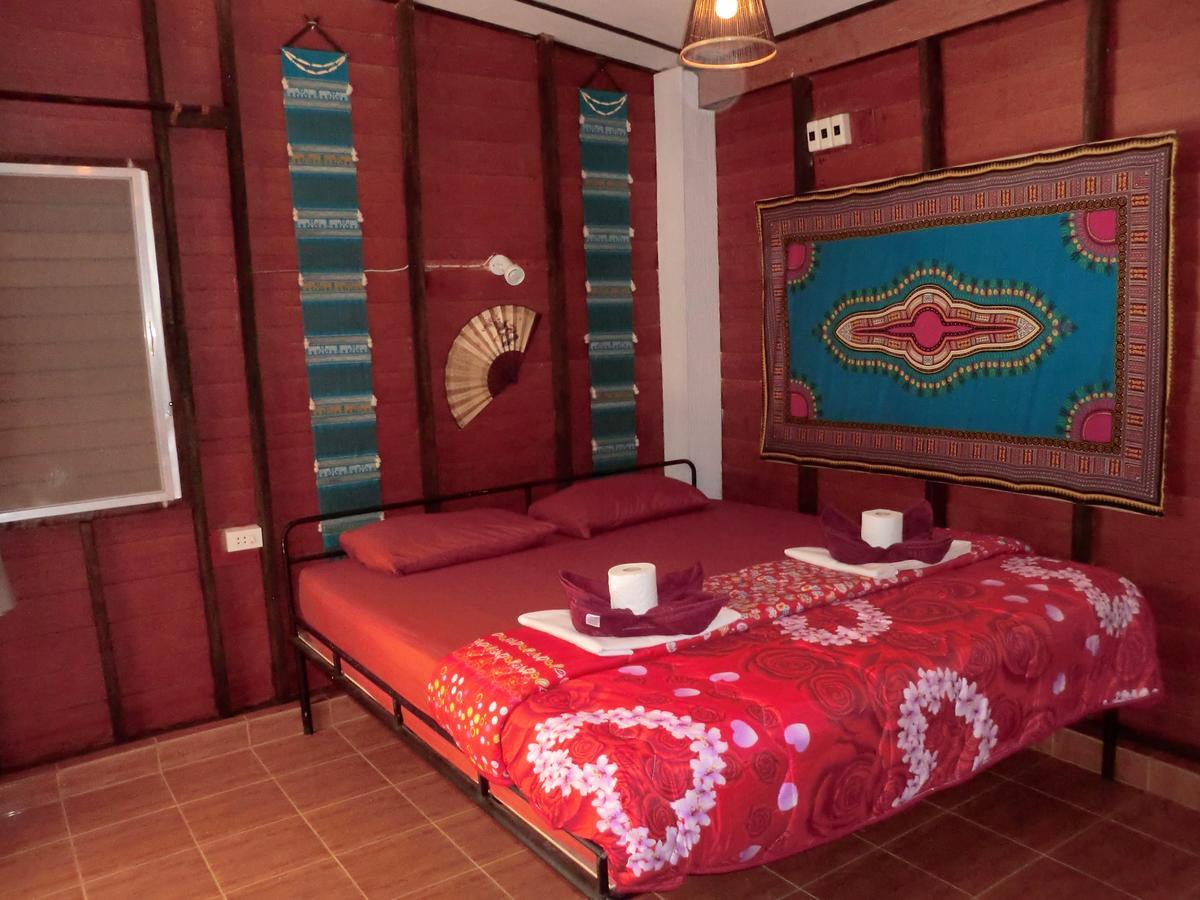 Hans Strand Bungalows Ko Lanta Buitenkant foto
