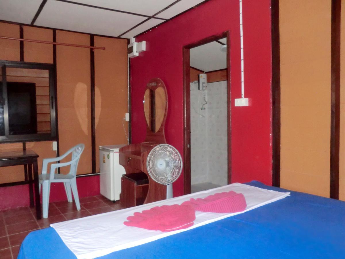 Hans Strand Bungalows Ko Lanta Buitenkant foto
