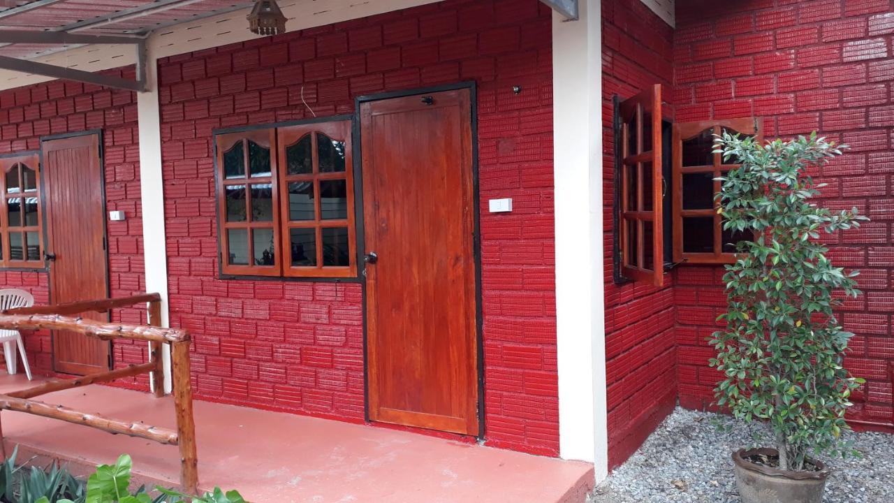 Hans Strand Bungalows Ko Lanta Buitenkant foto